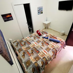  Nocleg ze śniadaniem Bed&fly Near Airport Fontanarossa Bagno Privato In Włochy