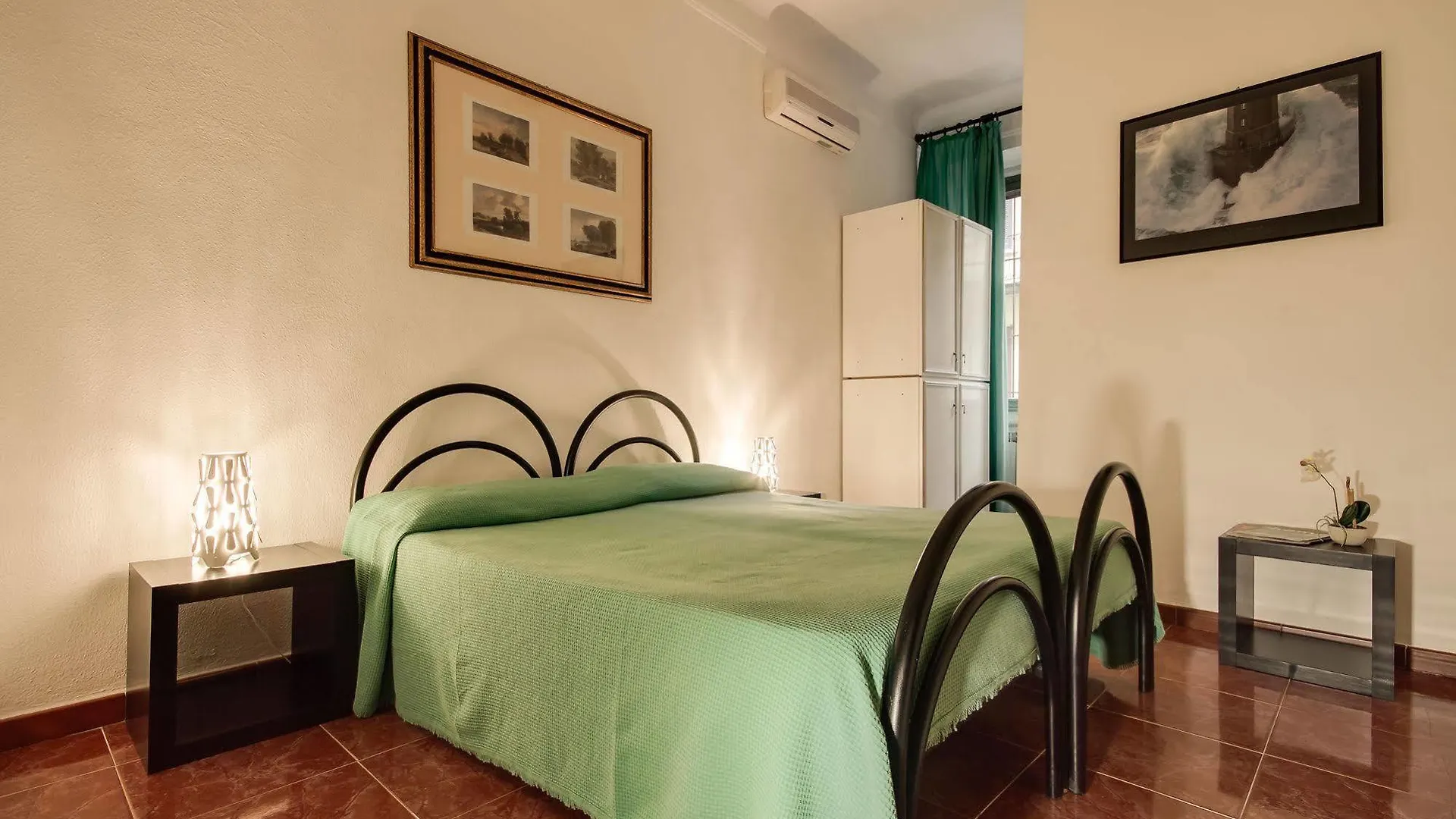 Hotel Convertini Milan 2*,